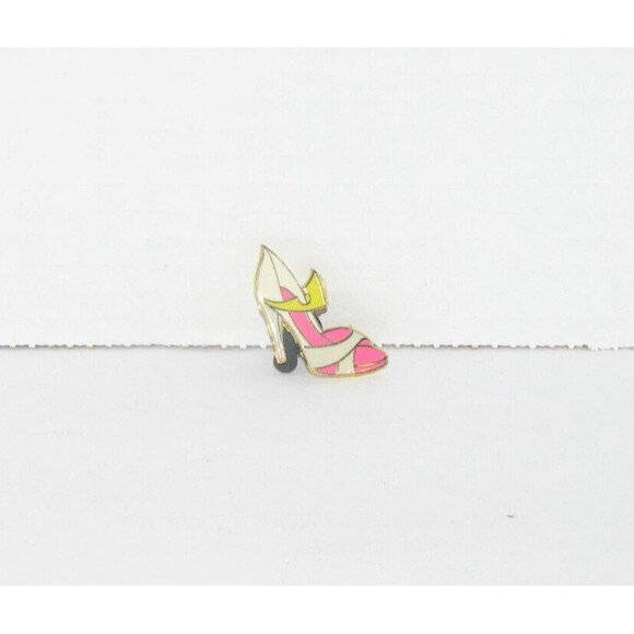 Set of 9 Disney Trading Pins Collectible Lot 2 - Picture 2 of 11